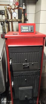 Automatický litinový kotel Attack - 12