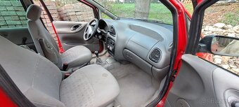 Volkswagen Sharan 1.9 TDI 66 kW - 12