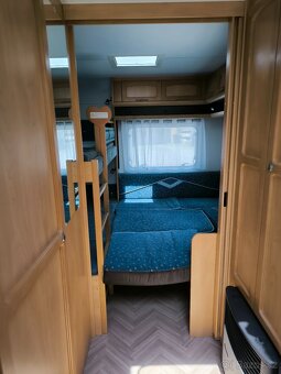Rodinný karavan Burstner Ventana 530 PODZIMNÍ AKCE 10 000 KČ - 12