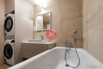 Pronájem nadstandardního bytu 3kk v rezidenci Nová Karolina - 12