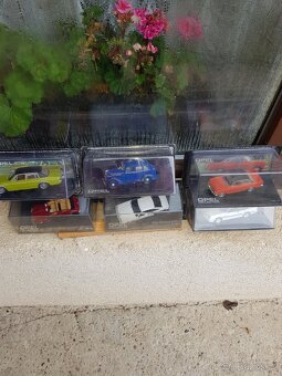Opel komplet extra nové - 12