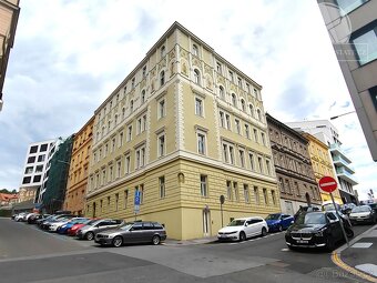 Krásné 2+KK Praha 5 - Smíchov, ulice Kmochova, KINSKY PALACE - 12