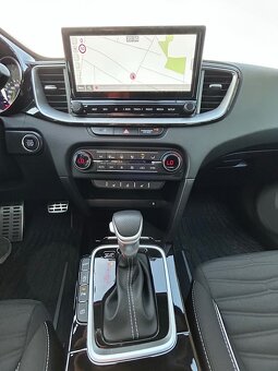 KIA Ceed SW CD 1,5 T-GDi GPF 7DCT GT LINE - 12