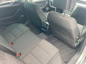Volkswagen Passat Variant 2,0 TDi, DGS automat, CEBIA - 12