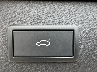 Cupra Formentor MATT 1,4 Tsi 180kw e.hybrid,360°kamery,DCC - 12