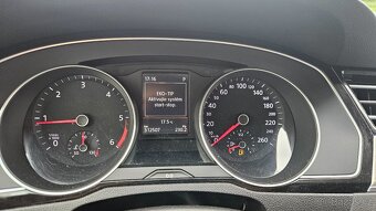 VW PASSAT biTDi B8 176KW CZ servisní kniha - 12