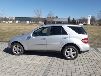 Mercedes-Benz ML 320 CDI 4 matic - 12