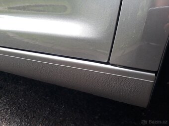 VW TOURAN 1.6MPI 75KW FREESTYLE 2010 BENZÍN 168000KM 7 MÍST - 12