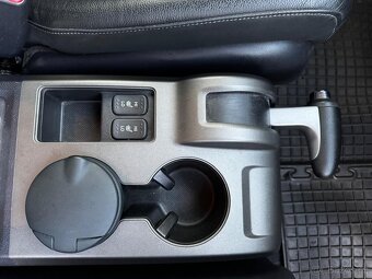 Honda CR-V 4x4 2.0 VVT-i 110kw rok 2012 - 12