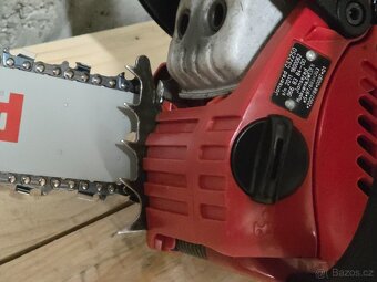 Jonsered CS2250S motorova pila top stav - 12