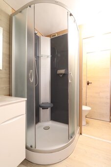 Byt 2+1 s lodžií, 66 m², Hradec Králové – ul. Fričova. - 12