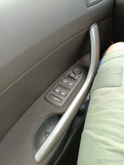 Na prodej Peugeot 308 SW - 12