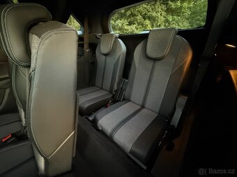 Peugeot 5008 7 míst individuální výbava - 12