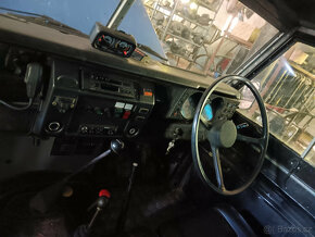 Land Rover Series III 88 - 12