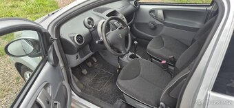 Peugeot 107 1.0 benzín r.v. 2009 - 12