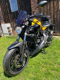 Yamaha MT 07 luxusní stav - 12