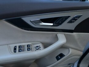Audi Q7 3.0TDI 7MIST VADA MOTORU CENA JE S DPH - 12