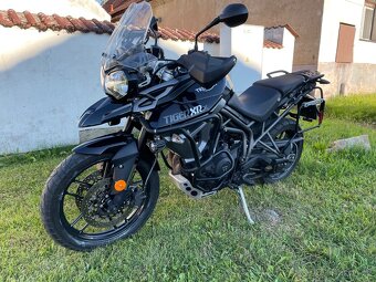 Triumph Tiger 800 XR - 12