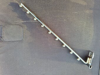 Vybavení do prodejny - 12