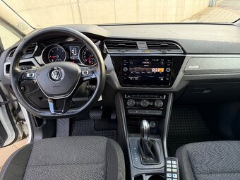 VW TOURAN 2.0 TDI DSG 2018 - 12