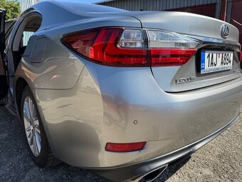 Lexus ES250 - 12