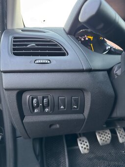 Renault Fluence - 12