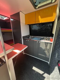 Obytná dodávka - Opel Movano 2.5 CDTi - 12