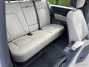 LAND ROVER DEFENDER 90 P400 HSE ČR DPH - 12