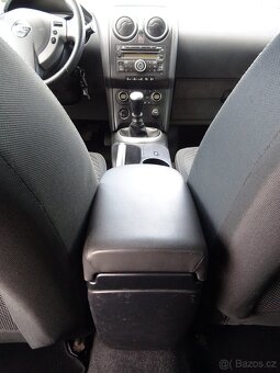 Nissan Qashqai 1,5 dCi 81kW  spotřeba nafty 5,1L/100km - 12