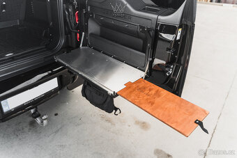 Land Rover Defender 110 3.0D D300 X-Dynamic HSE A/T DPH - 12