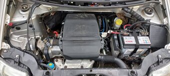 Fiat Panda 1.2i 44kW r.2007 1.majitel nové v ČR - 12