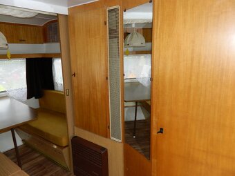 Karavan Wilk - 12