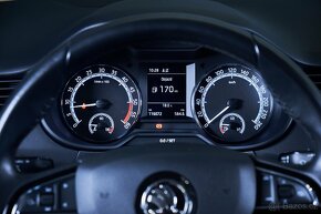 Škoda Octavia Combi 2.0 TDI SCR Ambition, DPH - 12