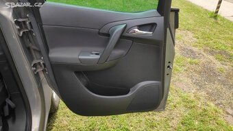 Opel Meriva, Hezký stav , pravidelný servis - 12