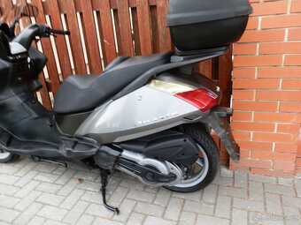 Aprilia Atlantic 500 Sprint - 12