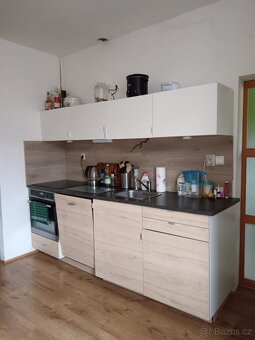 Prodej bytu 3+1 (1/3 baráku) - 12