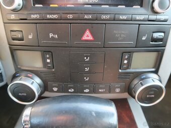 Volkswagen Touareg 3.0 TDI 165 kW 4X4 - 12
