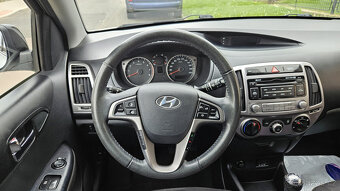 Hyunday i20 1.2i Family Space, paket GO - 12