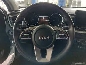 Kia Ceed 1.5 T-GDI 117kW,ČR,TOP,1.MAJITEL,ZÁRUKA DO 2029 - 12