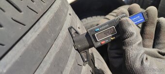 225/60 R17 99H Continental - 12