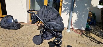 Kočárek Venici - 12