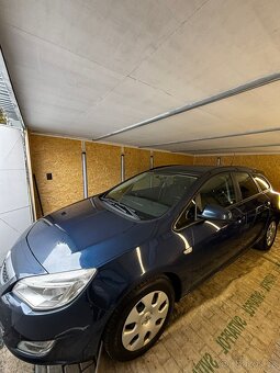 Opel Astra, SportsTourer 1.7 D-servisováno, nová STK - 12