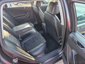 Volkswagen Passat 1,9 TDI 77 KW Highline - 12