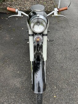 Jawa 250/353 Ambasador s malou značkou a Tp - 12