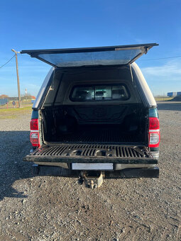 TOYOTA HILUX DOUBLE CAB 3 l Di - 12