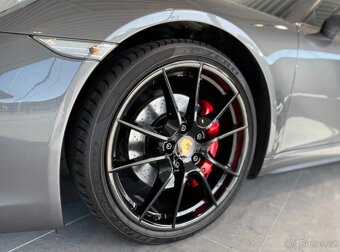 Porsche 911 (991) Carrera 4S - 12