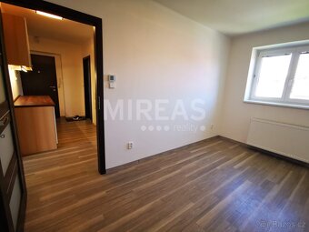 Liberec - Nové Pavlovice, pronájem bytu 3+1 61 m2, okr. Libe - 12