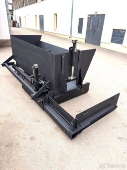 Posypavač krajnic,stranový finišer krajnic - 12