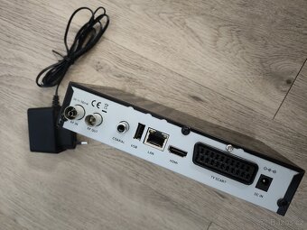 Televizor LG + set-top box Sencor - 12