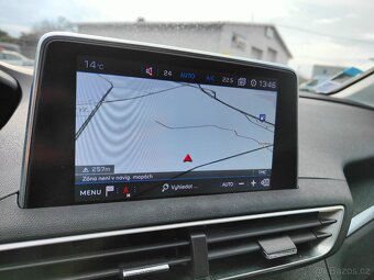 PEUGEOT 3008 1.2 PureTech 96kW, automat - 12